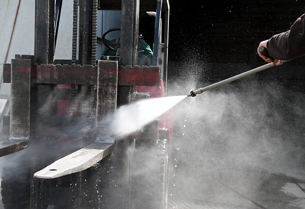 Best Power Washing Near Me  in Zilwaukee, MI